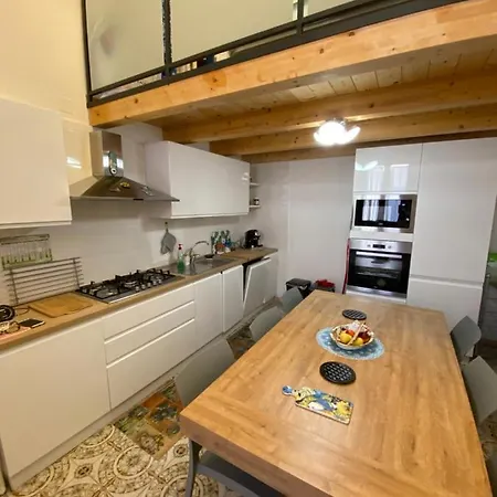 Margherita House * Avola
